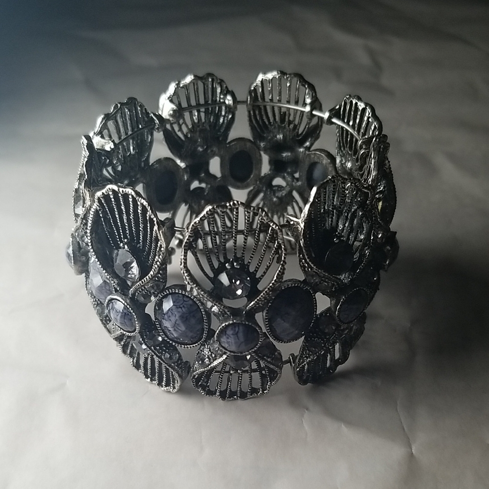Silver and Black Floral Bracelet